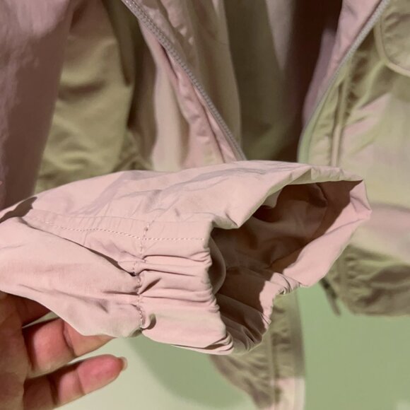 Lululemon Size 6 Jacket Colour Pink - Picture 4 of 5